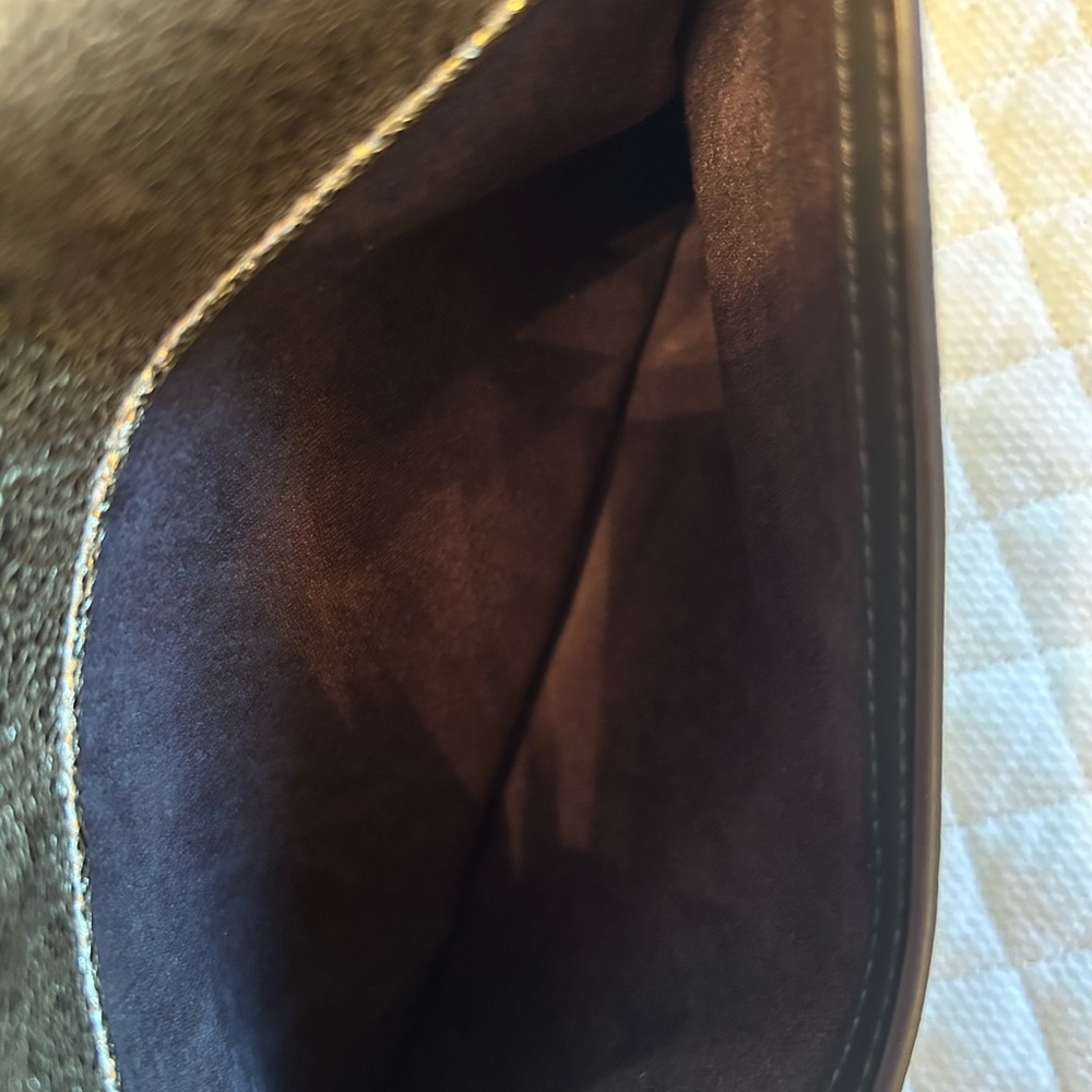 Coach Cassidy Crossbody/Shoulder Bag in Crinkle Metallic Gold - Picture 15 of 16